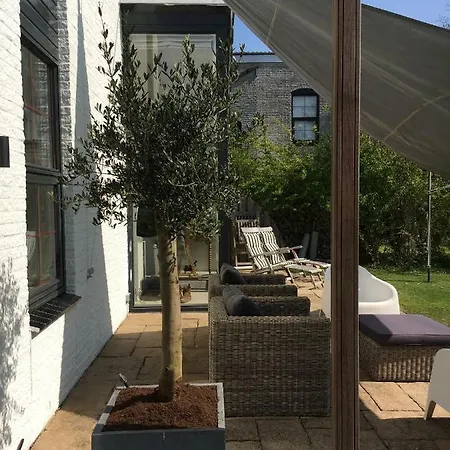 Holiday home Veermansplaat 7 Noordzeepark